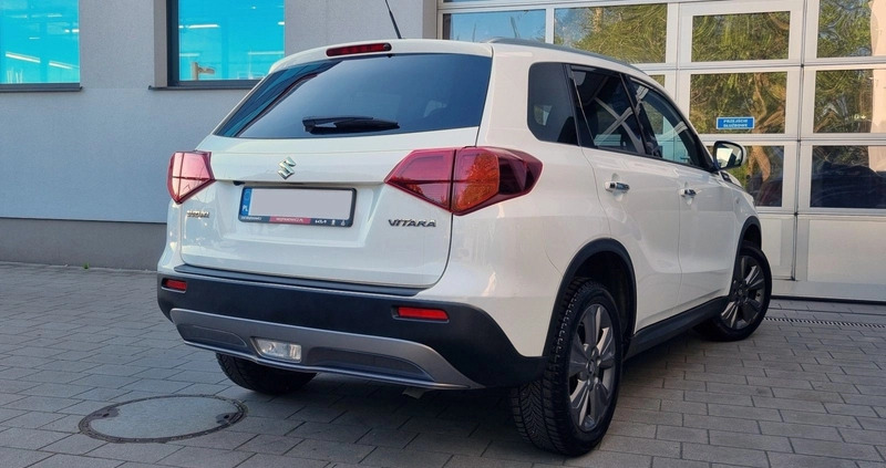 Suzuki Vitara cena 68900 przebieg: 116296, rok produkcji 2018 z Gdynia małe 596